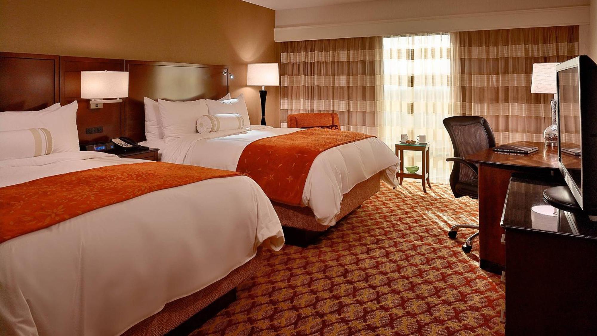Marriott Louisville East Exterior photo